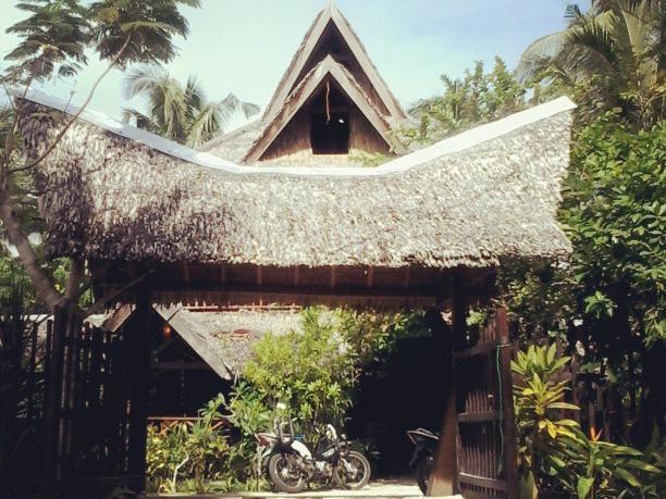 Siargao La Luna Island Resort מראה חיצוני תמונה
